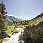 Stern Appartement Neustift im Stubaital
